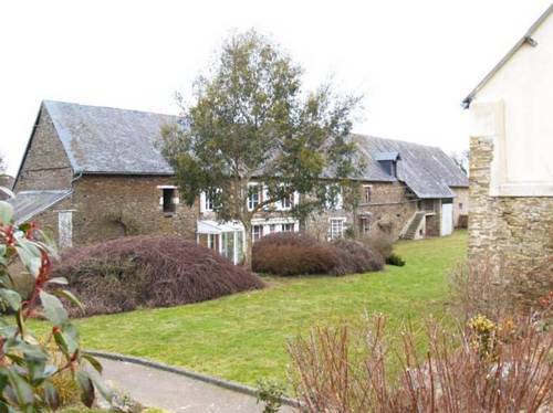Etang Fleuri : Bed and Breakfast near Tracy-Bocage