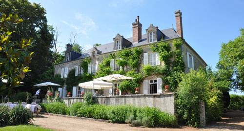 Domaine de Vilotte : Bed and Breakfast near Saint-Aubin