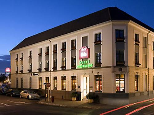 ibis Saint-Omer Centre : Hotel near Inghem