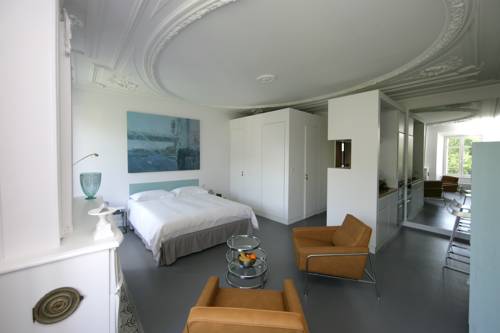 Hôtel Particulier Appartements d'Hôtes : Apartment near Belleau
