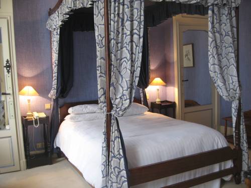 Hostellerie de la Poste : Hotel near Yonne
