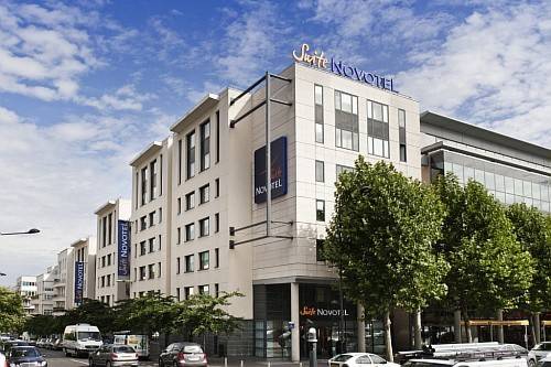 Suite Novotel Paris Saint Denis Stade : Hotel near Stains