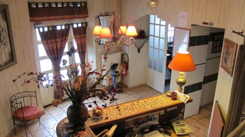 Au Bord du Monde : Hotel near Vignoux-sous-les-Aix