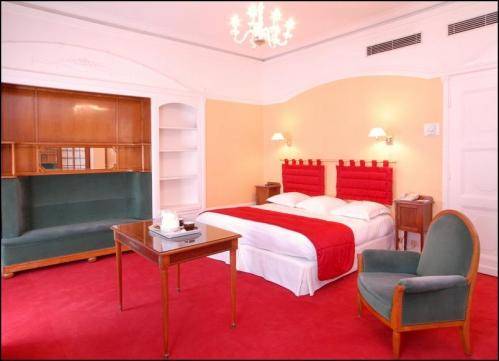 Hôtel Carlton Lyon - MGallery Collection : Hotel near Lyon