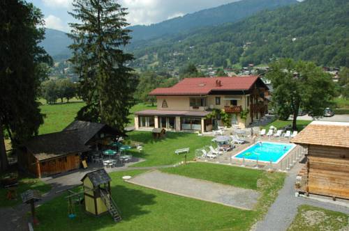 Résidence La Cour : Residence near Samoëns