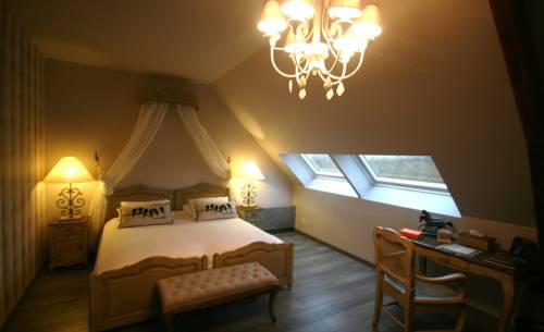 Le Prieuré Chambres d'hôtes : Guest accommodation near La Bouteille