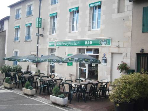 Hotel des Deux Porches : Hotel near Romagne