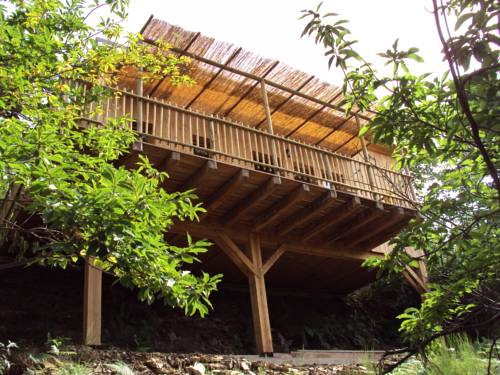 Gite et Cabanes Font Martel : Bed and Breakfast near Brenoux