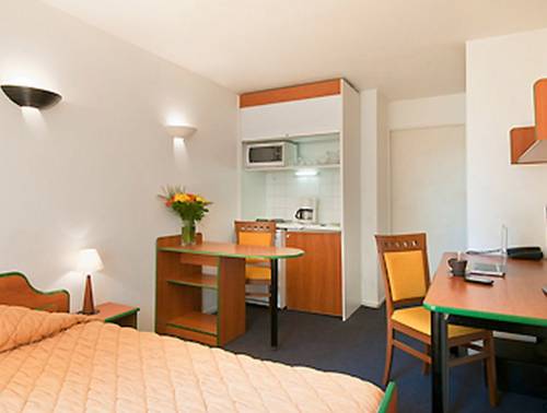 Adagio Access Clermont-Ferrand Carré Jaude : Guest accommodation near Clermont-Ferrand