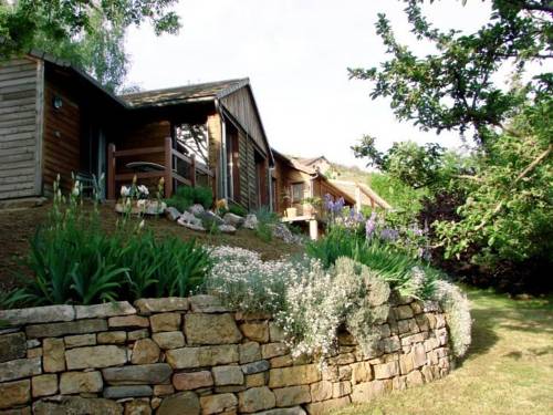 Maison d'hôtes La Mosaïque : Bed and Breakfast near Brenoux