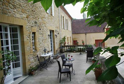 Manoir Petit Meysset : Bed and Breakfast near Saint-Crépin-et-Carlucet