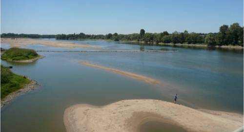 Camping les Plages de Loire : Resort near Saint-Aubin-de-Luigné