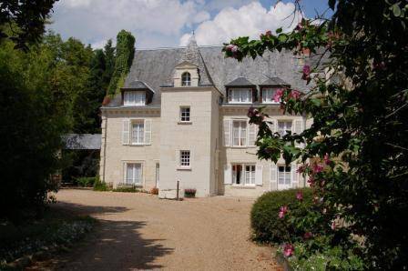 Logis Manoir De La Giraudière : Hotel near Avoine