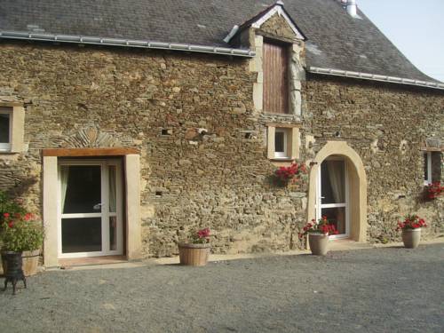 Domaine de la Cour : Guest accommodation near La Ferrière-de-Flée