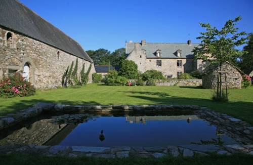 Le Manoir de La Fieffe : Bed and Breakfast near Brix