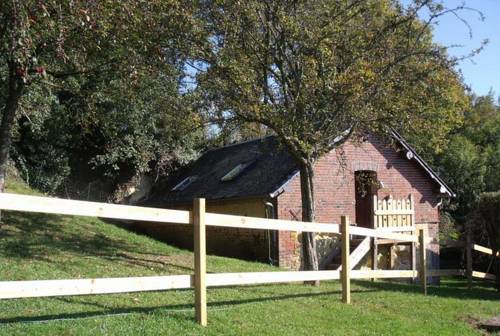 Gite Le Refuge : Guest accommodation near Orgères