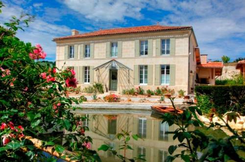 Chambres d'Hôtes Moulin de Narrat : Bed and Breakfast near Rouffignac