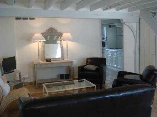 Duplex Porte Chartraine : Apartment near Muides-sur-Loire