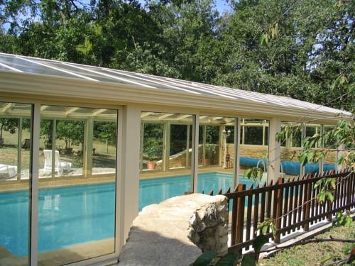 Villa Le Charme : Guest accommodation near Orliaguet