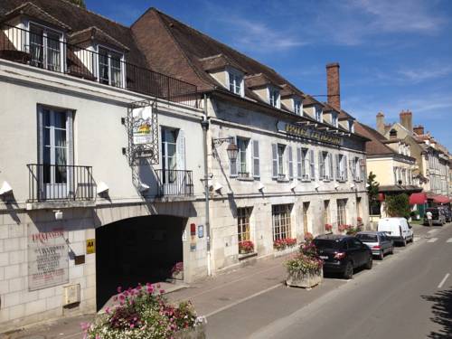 Hôtel Le Maxime : Hotel near Bourgogne