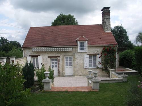 Gîte Le Val Fleuri : Apartment near Orgères