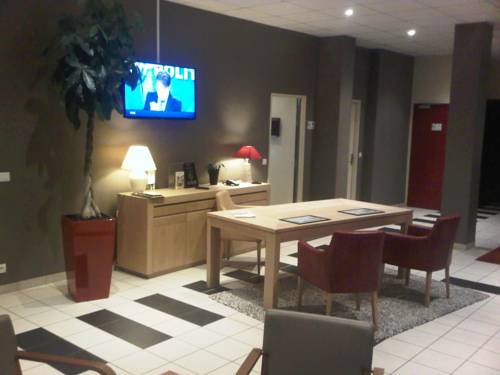 Quality Suites Les Impressionnistes Pontoise : Hotel near Île-de-France