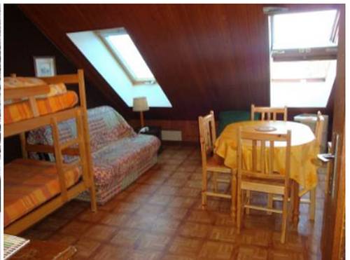 Appartement Cles Des Champs : Apartment near Renédale