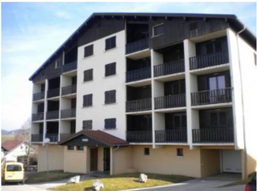Appartement Genevriers : Apartment near Renédale