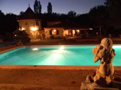 La Tour de Pérès : Bed and Breakfast near Préchac