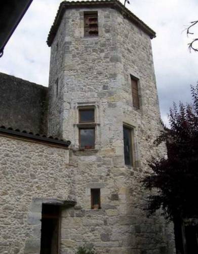 Chambre d'hotes La Tour de Brazalem : Hotel near Lot-et-Garonne