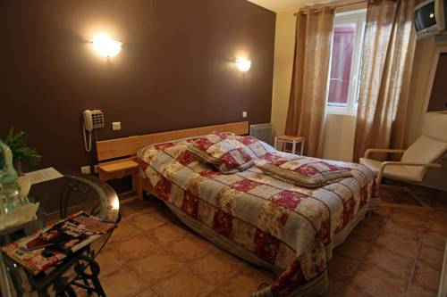Auberge de l'Espinouse : Hotel near Saint-Sever-du-Moustier