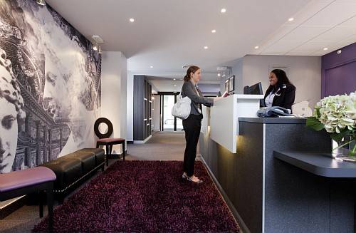 Mercure Versailles Chateau : Hotel near Île-de-France