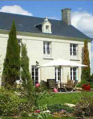 Les Roches à Renards : Bed and Breakfast near Avoine
