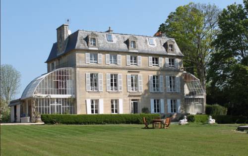 Chambres d'Hôtes Château de Damigny : Bed and Breakfast near Ellon