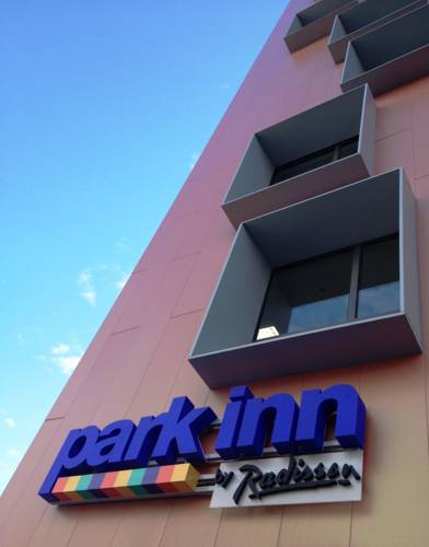 Park Inn by Radisson Lille Grand Stade : Hotel near Croix