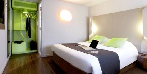 Campanile Vierzon : Hotel near Vignoux-sous-les-Aix