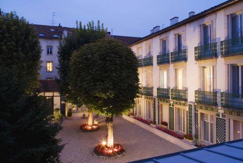 Hôtel Le Jura : Hotel near Dijon