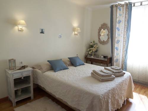 Les Jardins de la Paresse : Bed and Breakfast near Clarac