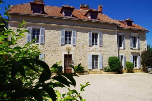 Manoir du Moulin : Bed and Breakfast near Sainte-Hermine