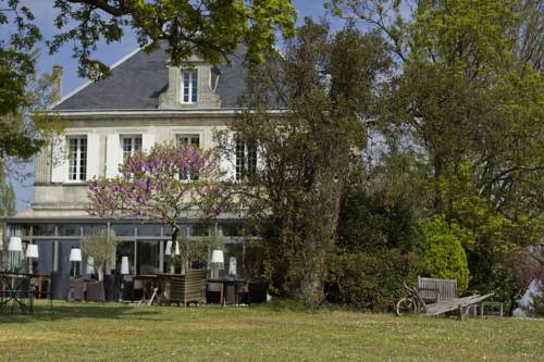 La Villa D'o : Hotel near Saint-Romain-la-Virvée
