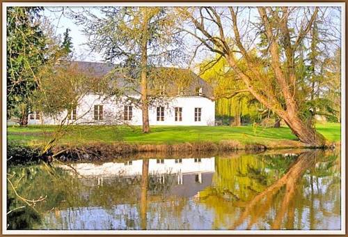 La Feuillaie : Bed and Breakfast near Lorges