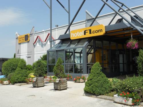 Hotel F1 Pontarlier : Hotel near Renédale