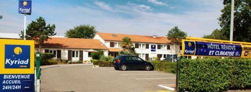 Kyriad Bordeaux Lormont : Hotel near Cenon