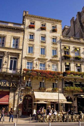 Hotel Des 4 Soeurs : Hotel near Aquitaine