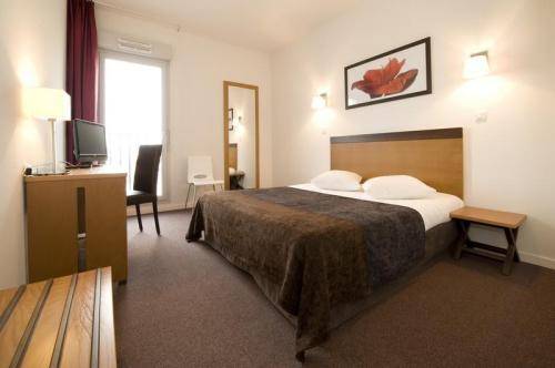 Appart'Hotel Odalys Bioparc : Guest accommodation near Vénissieux