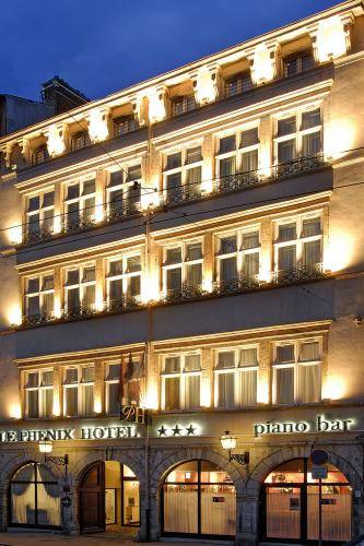Le Phénix Hôtel : Hotel near La Tour-de-Salvagny