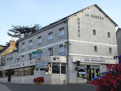 Logis de la Barque : Hotel near Sainte-Jamme-sur-Sarthe
