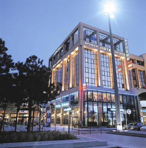 Hôtel Athena Part-Dieu : Hotel near Villeurbanne