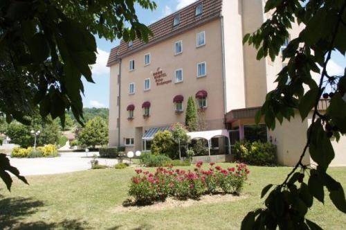 Hotel des Cépages : Hotel near Aresches