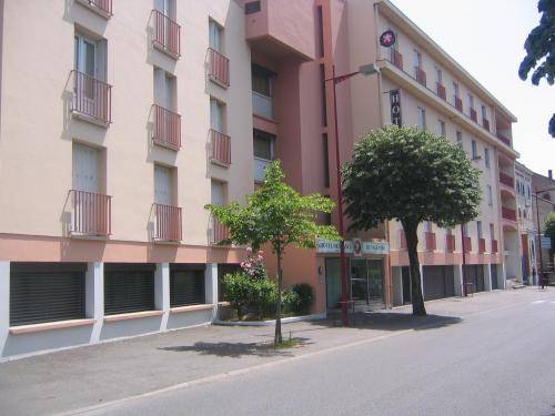 Inter-Hotel de France : Hotel near Luzech